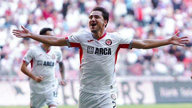Çorum FK'dan Samsunspor'a Gole Doymuş Bir Maç: 5-1'lik Farkla Deplasmandan Zaferle Döndü