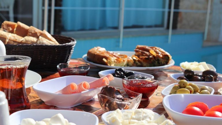 Açık büfe kahvaltıların sonu mu geliyor?