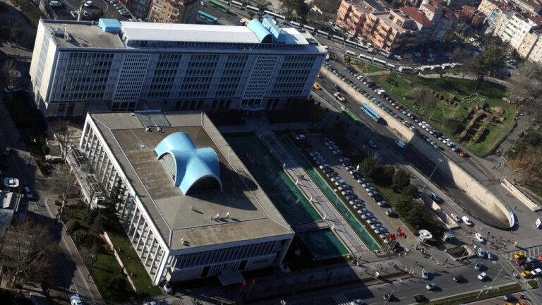 CHP Belediyeleri Üzerine Yolsuzluk Anketi: 21 Şüpheli Sağlık Kontrolü