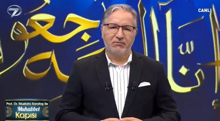 İlahiyatçı Mustafa Karataş, kardeşinin vefat haberini canlı yayında öğrendi